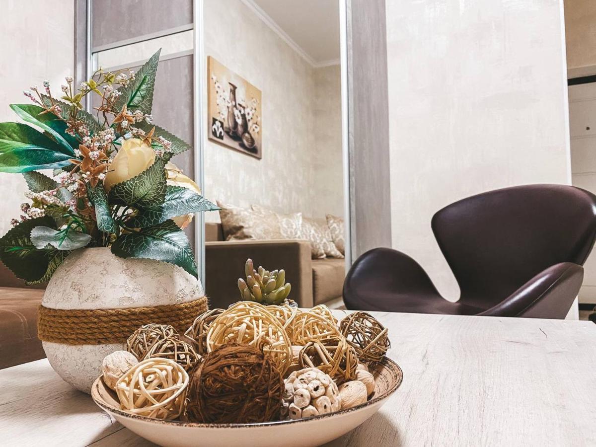 Luxury Sky Apartment キシナウ エクステリア 写真